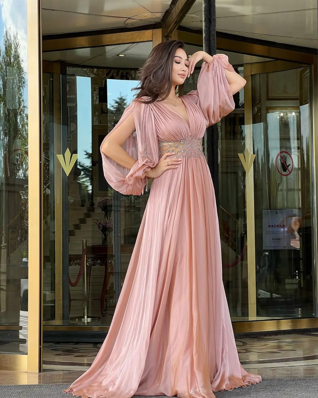 Santorini Sexy V Neck Evening Dresses Beaded Sash Vestidos Para Eventos Speciales Party Gowns Long Sleeves Prom A Line Dress
Santorini Sexy V Neck Evening Dresses Beaded Sash Vestidos Para Eventos Speciales Party Gowns Long Sleeves Prom A Line Dress