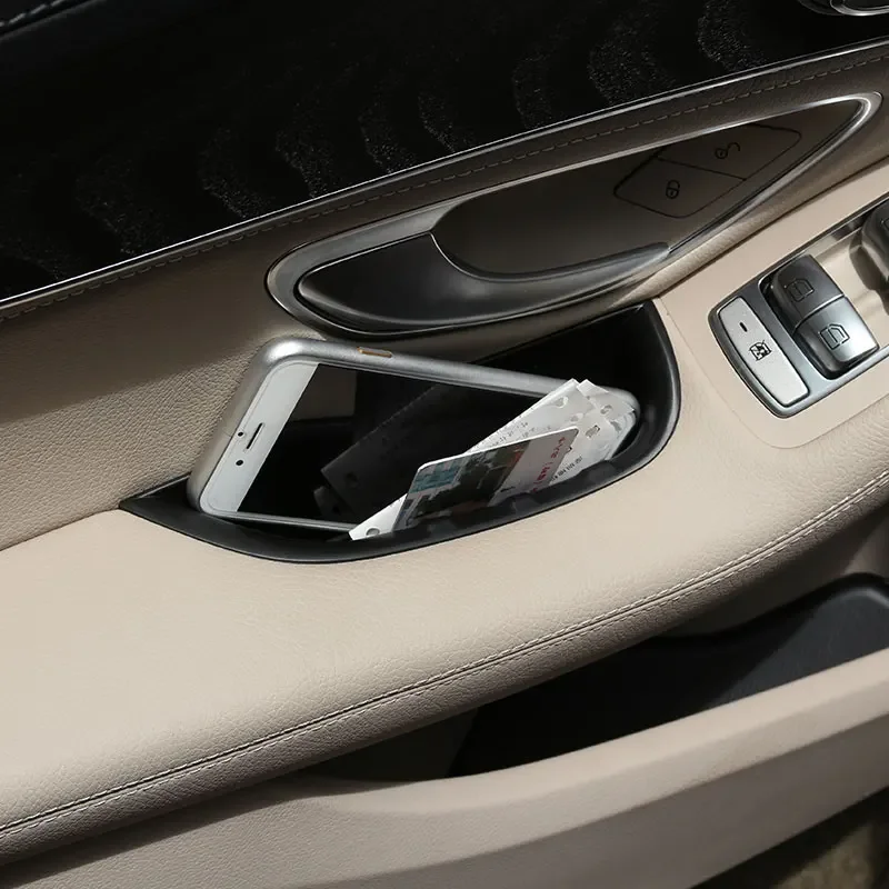 For Mercedes Benz C Class W205 GLC X253 2015-2021 ABS Black Car Door Handle Storage Box Mobile Phone Storage Box (LH D & RHD)
For Mercedes Benz C Class W205 GLC X253 2015-2021 ABS Black Car Door Handle Storage Box Mobile Phone Storage Box (LH D & RHD)