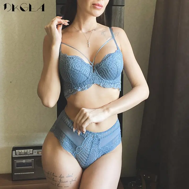 Comfortable Thin Underwear Set For Women C D Cup Brassiere Plus Size Bra Set Sexy Embroidery Lace Lingerie Fashion Bras Bandage
Comfortable Thin Underwear Set For Women C D Cup Brassiere Plus Size Bra Set Sexy Embroidery Lace Lingerie Fashion Bras Bandage