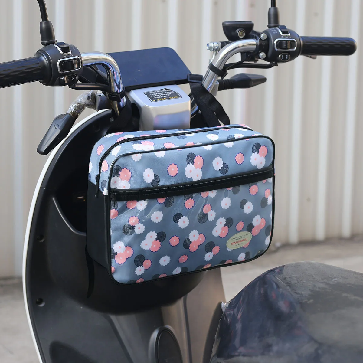 Сумка для хранения для мотоцикла, водонепроницаемый кошелек с отделением для мобильного телефона, аксессуар для питбайка
Сумка для хранения для мотоцикла, водонепроницаемый кошелек с отделением для мобильного телефона, аксессуар для питбайка