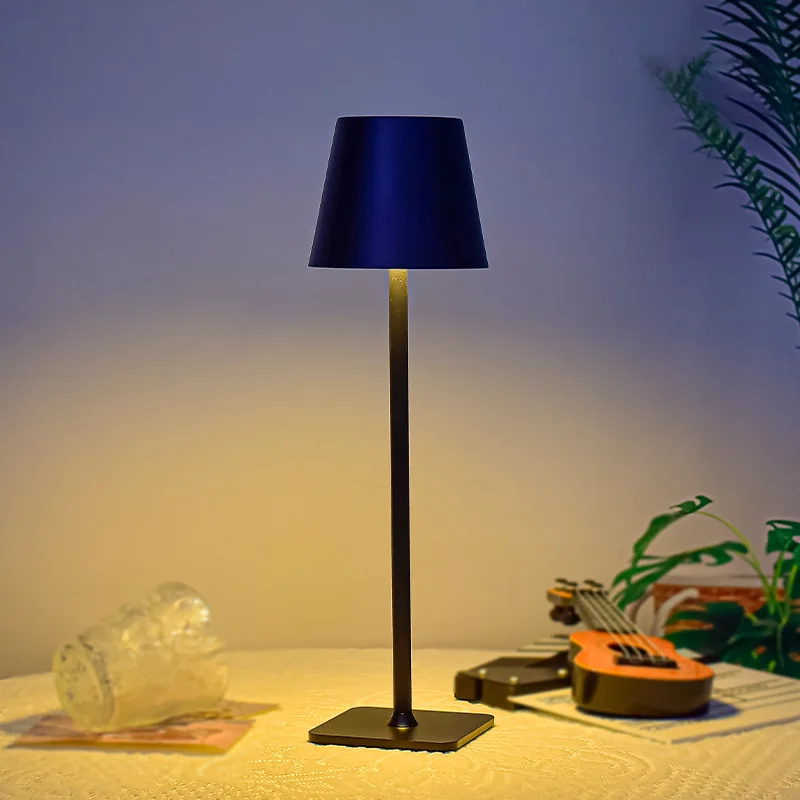 USB Led Rechargeable Table Lamp Touch Switch Metal Base Eye Protection Black Table Lamp Creativity Lamoara Mesita
USB Led Rechargeable Table Lamp Touch Switch Metal Base Eye Protection Black Table Lamp Creativity Lamoara Mesita