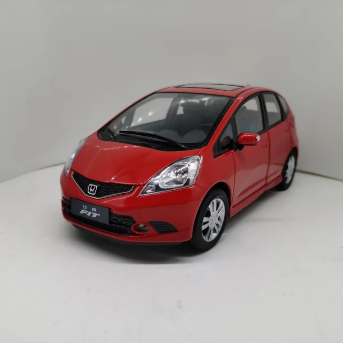 Original Factory 1:18 Honda Fit Red Out of Print Alloy Fully Open Simulation Limited Edition Alloy Metal Static Car Model Toys
Original Factory 1:18 Honda Fit Red Out of Print Alloy Fully Open Simulation Limited Edition Alloy Metal Static Car Model Toys