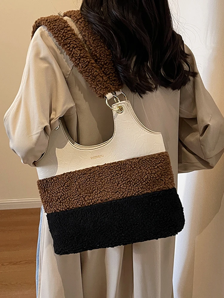 Плюшевые сумки с ручками во французском стиле, новинка зимы 2023, Женская винтажная полосатая сумка через плечо из искусственной кожи, Универсальные женские вместительные дорожные сумки-тоуты
Плюшевые сумки с ручками во французском стиле, новинка зимы 2023, Женская винтажная полосатая сумка через плечо из искусственной кожи, Универсальные женские вместительные дорожные сумки-тоуты