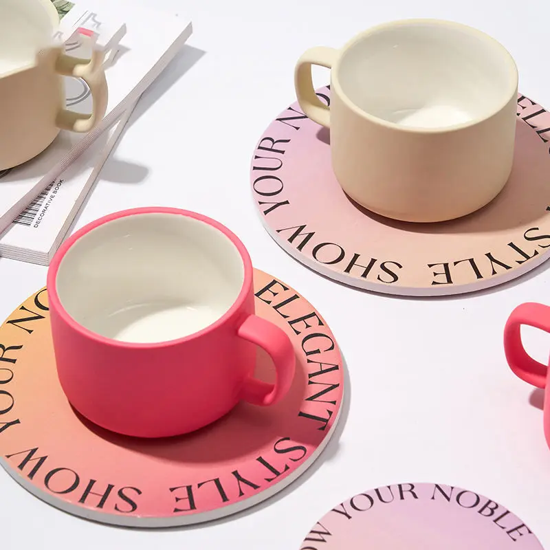 

Минималистичная Классическая однотонная кофейная фотография 250 мл, роскошная высококачественная керамическая Изысканная Роскошная чашка и набор тарелок, кружка