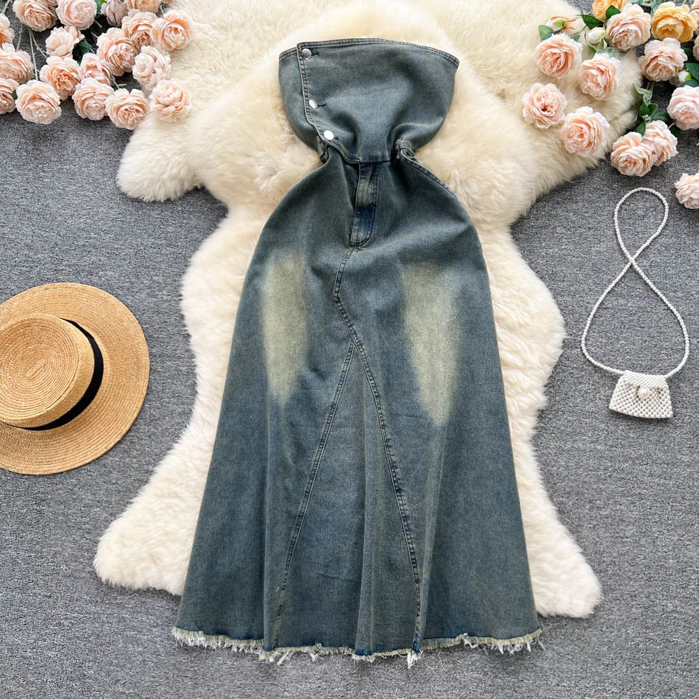 Summer Retro Raw Edge Patchwork Denim Sleeveless Bra Dress Women Slim Waistband A-line Large Hem Split Long Skirt
Summer Retro Raw Edge Patchwork Denim Sleeveless Bra Dress Women Slim Waistband A-line Large Hem Split Long Skirt