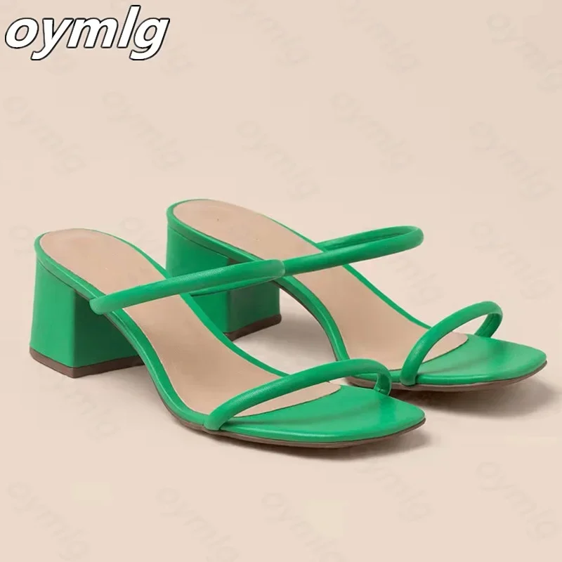 New Summer Slippers Low Heels Slides Female Peep Toe Square Heel Brand Sandals Women Big Size 43 Flip Flops Green Flip Flops
New Summer Slippers Low Heels Slides Female Peep Toe Square Heel Brand Sandals Women Big Size 43 Flip Flops Green Flip Flops