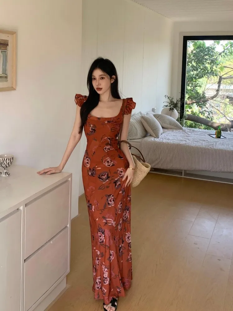 French Red Floral Dress For Women'S Summer Chiffon Ruffled Edge Sleeveless Slim Fit, Elegant Holiday Long Dress
French Red Floral Dress For Women'S Summer Chiffon Ruffled Edge Sleeveless Slim Fit, Elegant Holiday Long Dress
