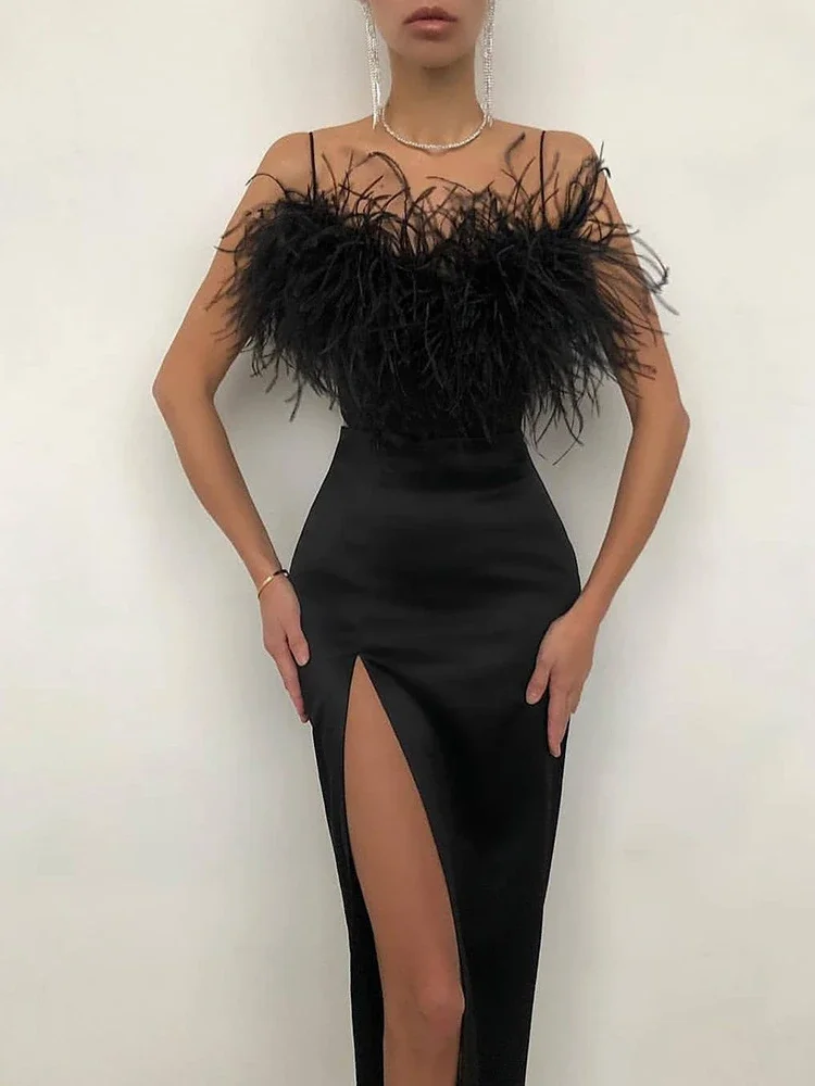 2023 new spring and summer European and American women's dress with feathered halter slim temperament package arm dress
2023 new spring and summer European and American women's dress with feathered halter slim temperament package arm dress