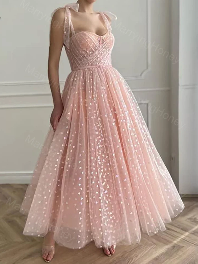 Glitter Heart Pattern Tulle Spaghetti Straps Prom Dress for Women A Line Midi Homecoming Dress with Pocket Ruched Formal Gowns
Glitter Heart Pattern Tulle Spaghetti Straps Prom Dress for Women A Line Midi Homecoming Dress with Pocket Ruched Formal Gowns