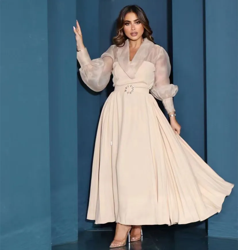 V Neck Saudi Arabic Dresses for Prom Organza Long Sleeves Evening Party Formal Occasion Gowns A Line Wedding Guest Dress
V Neck Saudi Arabic Dresses for Prom Organza Long Sleeves Evening Party Formal Occasion Gowns A Line Wedding Guest Dress