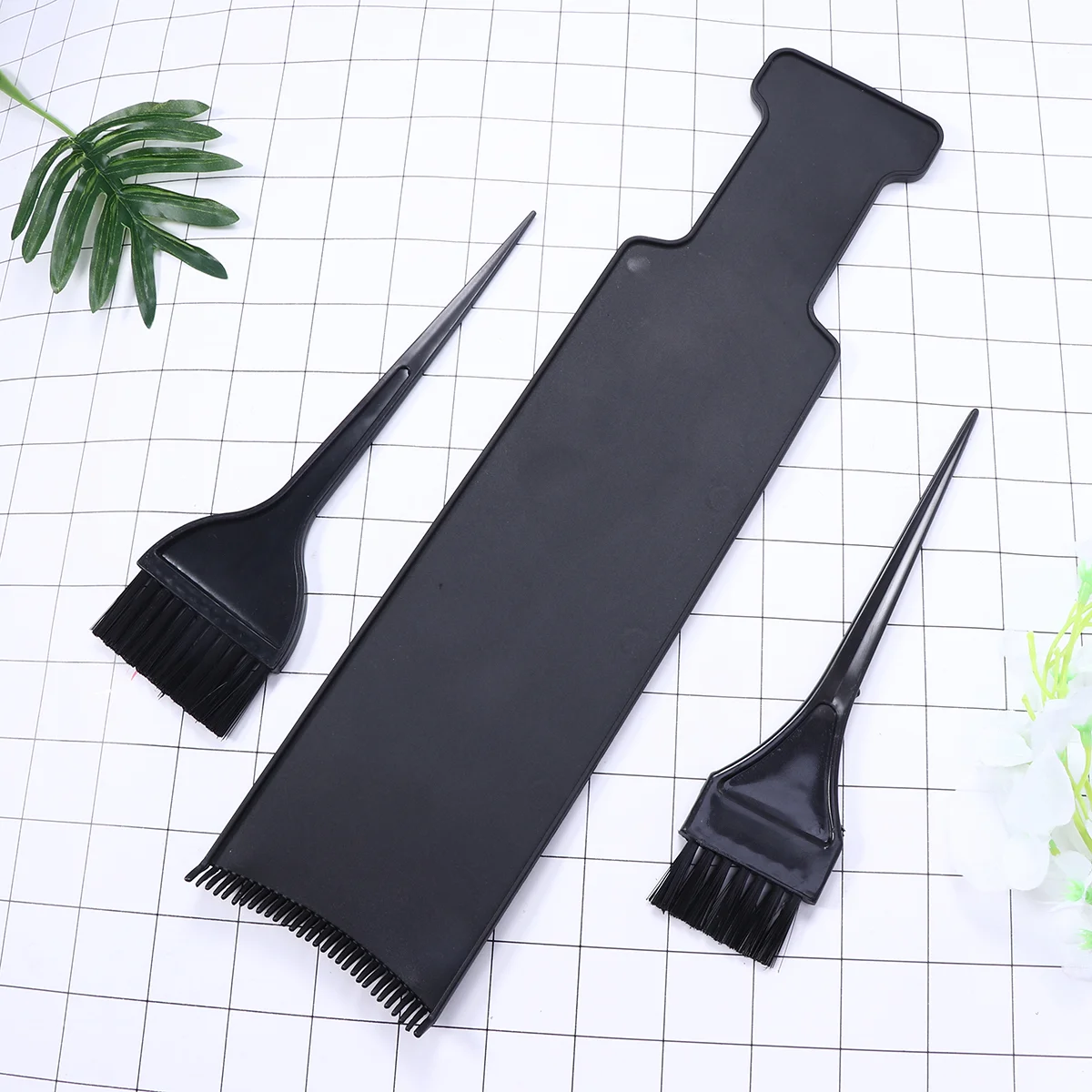 3pcs Flat Paddle Board Comb with Hair Dyeing Brush Set Hair Highlighting Sectioning Comb Hairdressing Pick Color Board for Hair
3pcs Flat Paddle Board Comb with Hair Dyeing Brush Set Hair Highlighting Sectioning Comb Hairdressing Pick Color Board for Hair