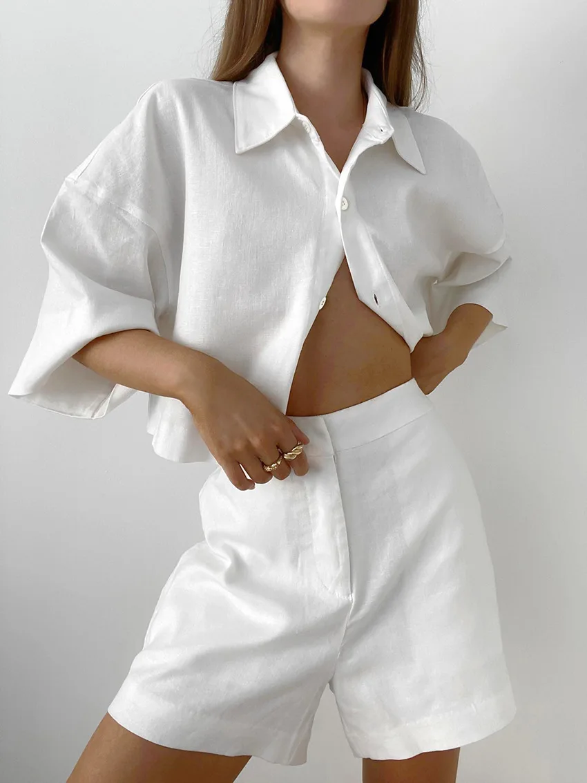 2023 Summer White Linen Shorts Sets Women 2 Pieces Outfit Casual Half Sleeve Loose Shirt Blouses Fashion Straight Shorts Suits
2023 Summer White Linen Shorts Sets Women 2 Pieces Outfit Casual Half Sleeve Loose Shirt Blouses Fashion Straight Shorts Suits