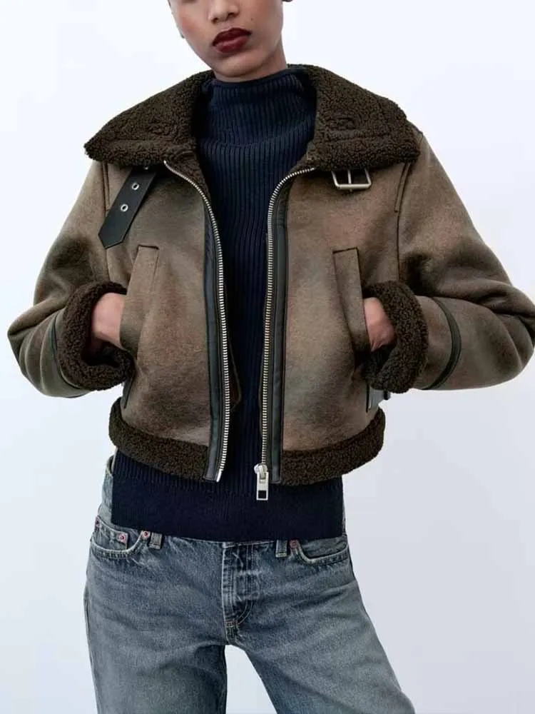 Autumn new women's fashion European and American casual versatile long-sleeved zipper double-sided jacket
Autumn new women's fashion European and American casual versatile long-sleeved zipper double-sided jacket