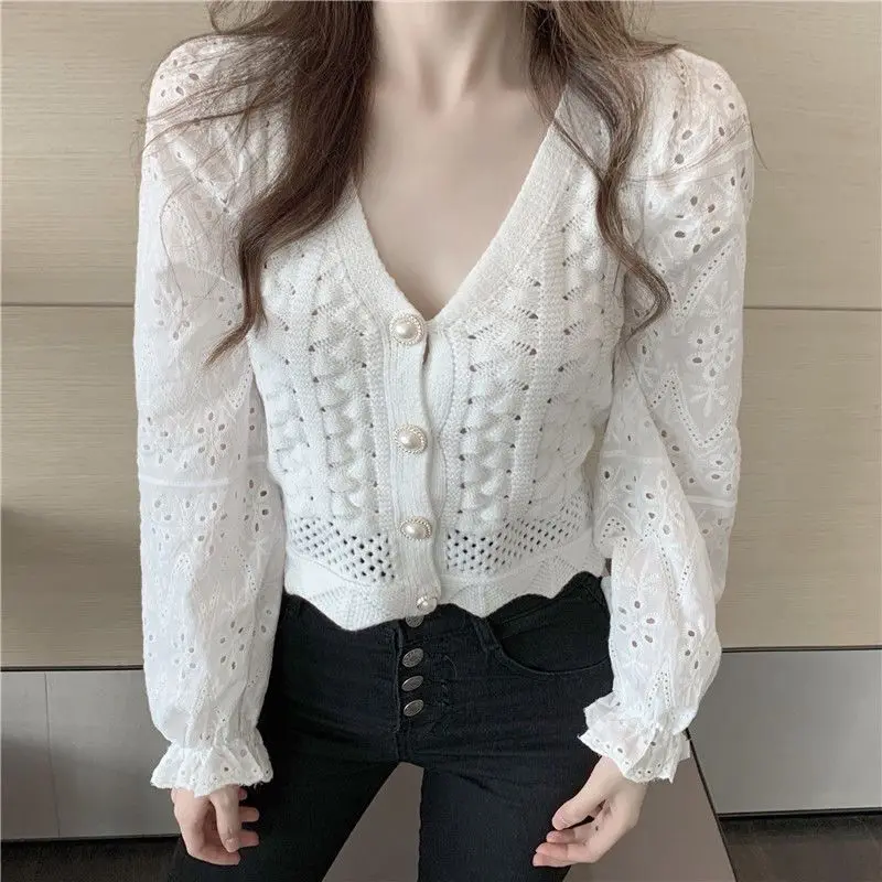 

Women's Clothing Autumn and Winter New Spliced Buttons Fashion Hollow Out V-neck Long Sleeve Simplicity Solid Color Pullover