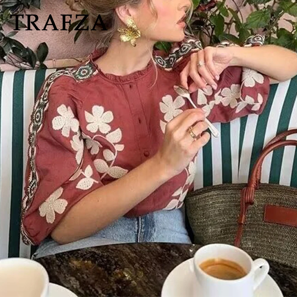 TRAFZA 2024 Spring Summer Casual Women Print Shirt O-Neck Half Sleeve Shirts Single Breasted Blouse Fashion Women Vintage Tops
TRAFZA 2024 Spring Summer Casual Women Print Shirt O-Neck Half Sleeve Shirts Single Breasted Blouse Fashion Women Vintage Tops