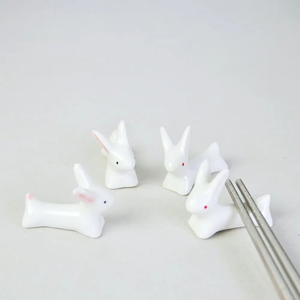 Rabbit Chopsticks Holder Japanese Ceramic Chopsticks Care Ceramic Animal Shape Home Hotel Ceramics Cute Kitchen Tools Tableware
Rabbit Chopsticks Holder Japanese Ceramic Chopsticks Care Ceramic Animal Shape Home Hotel Ceramics Cute Kitchen Tools Tableware