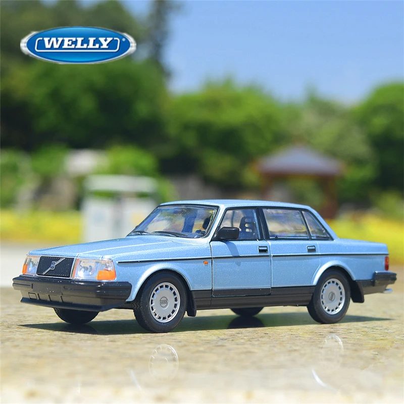 Модель автомобиля WELLY 1:24 VOLVO 240 GL из сплава, литой металлический игрушечный классический автомобиль, модель высокой модели, коллекция, детские подарки
Модель автомобиля WELLY 1:24 VOLVO 240 GL из сплава, литой металлический игрушечный классический автомобиль, модель высокой модели, коллекция, детские подарки