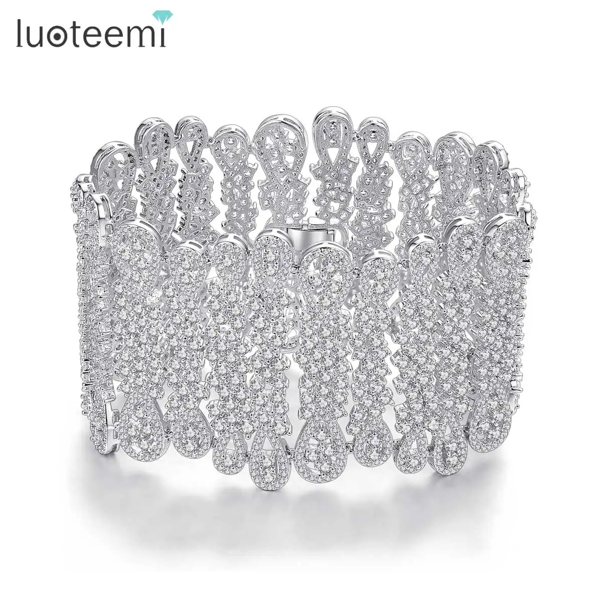 LUOTEEMI Elegant Big Wide Bangles Rhinestone Bangle Bracelet Silver Color Crystal Wedding Bridal Jewelry For Women pulseras
LUOTEEMI Elegant Big Wide Bangles Rhinestone Bangle Bracelet Silver Color Crystal Wedding Bridal Jewelry For Women pulseras