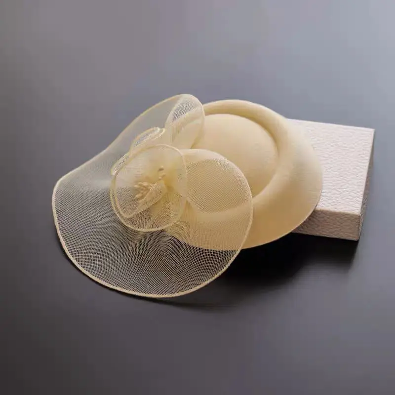 Bridal Tiara Veil Vintage Bow Mesh Headwear Headband Veil Evening Dress Top Hat Women Wedding Accessories Korea Japan Black
Bridal Tiara Veil Vintage Bow Mesh Headwear Headband Veil Evening Dress Top Hat Women Wedding Accessories Korea Japan Black