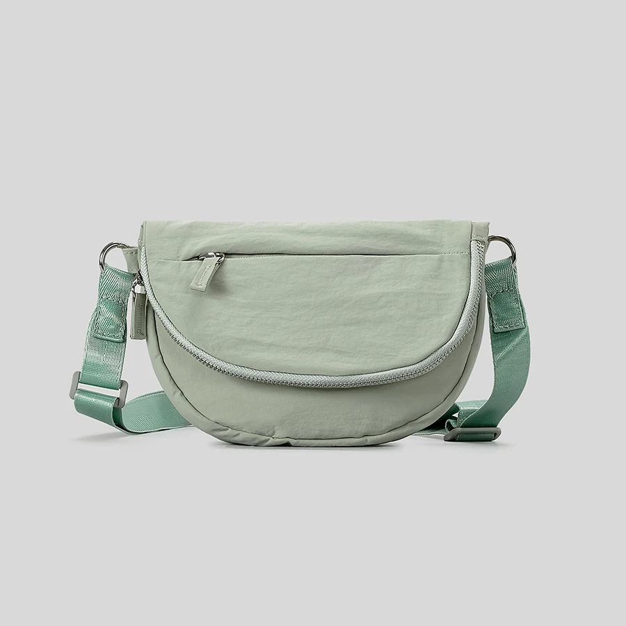 Casual Foldable Saddle Shaped Women Shoulder Bags Lightweight Nylon Crossbody Bags Small Female Purses 2024
Casual Foldable Saddle Shaped Women Shoulder Bags Lightweight Nylon Crossbody Bags Small Female Purses 2024