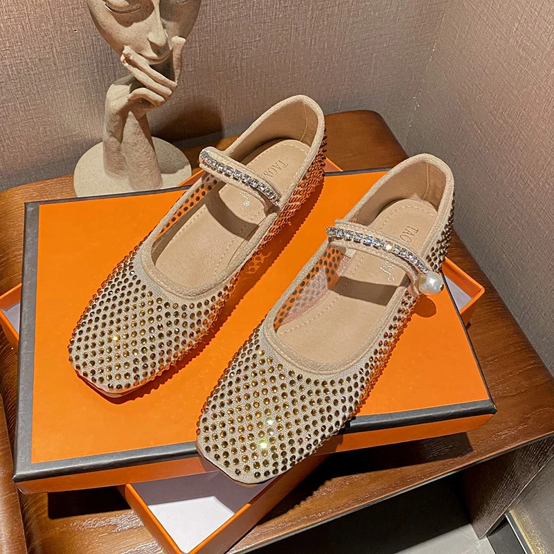 2023 New Gold Rhinestone Mary Jane Shoes Pearl Crystals Decoration Women Lady Pumps Instagram Style Casua Female Flat Size 33-43
2023 New Gold Rhinestone Mary Jane Shoes Pearl Crystals Decoration Women Lady Pumps Instagram Style Casua Female Flat Size 33-43