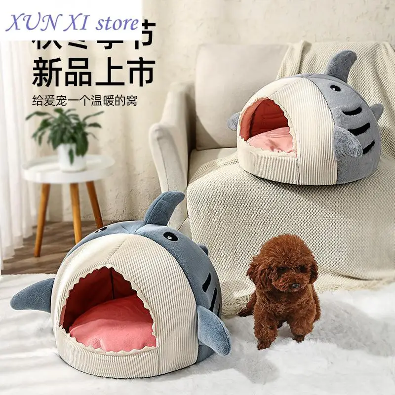 

New Cat bed dog bed kennel online celebrity warm semi-closed shark nest pad pet supplies cat house in winter