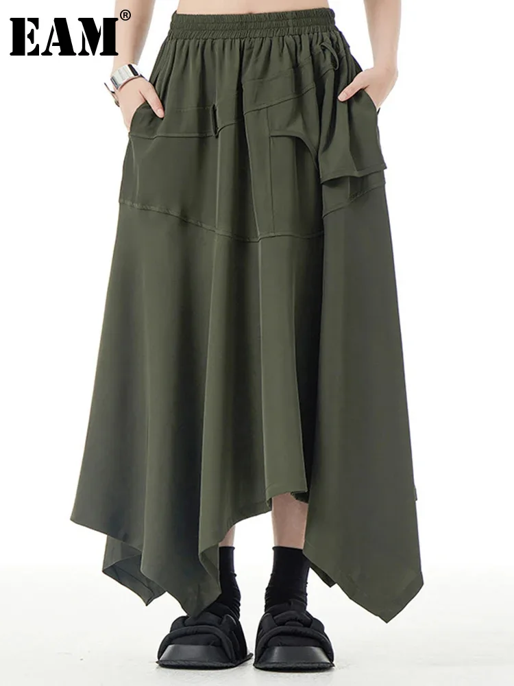 

[EAM] High Elastic Waist Army Green Irregular Hem Pocket A-line Half-body Skirt Women Fashion New Spring Autumn 2024 1DH5151
