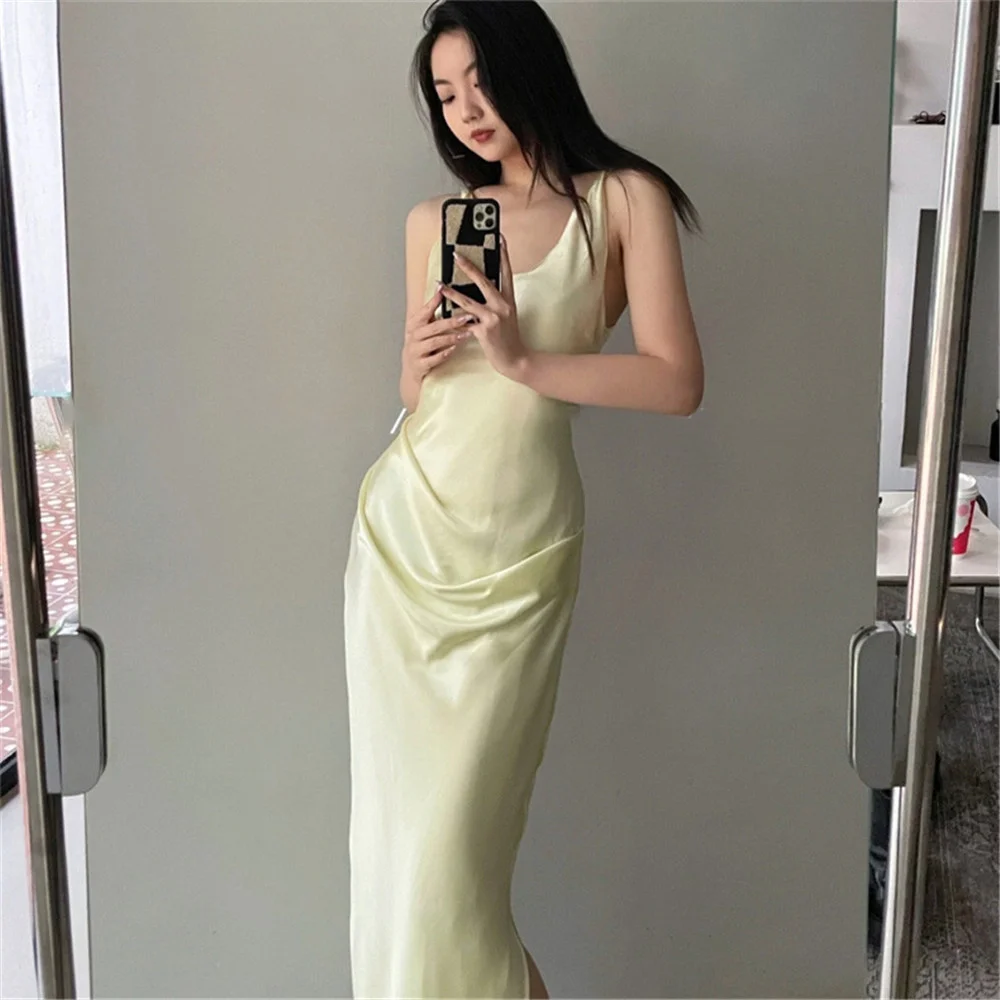 NEW Arrival Dress For Female Summer New Sexy And Elegant Slim Fitting Sleeveless Suspender Dress
NEW Arrival Dress For Female Summer New Sexy And Elegant Slim Fitting Sleeveless Suspender Dress