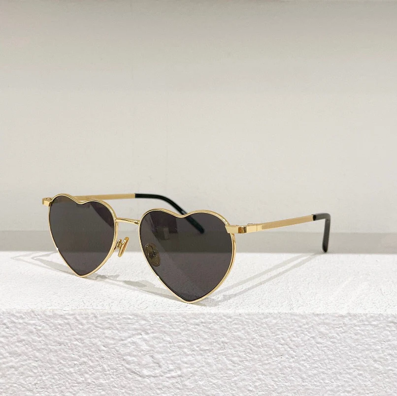 Gold Silver Metal Heart Shape Frame High Quality Women's Myopia Prescription Optical Glasses SL301 Fashion Men's Sunglasses
Gold Silver Metal Heart Shape Frame High Quality Women's Myopia Prescription Optical Glasses SL301 Fashion Men's Sunglasses