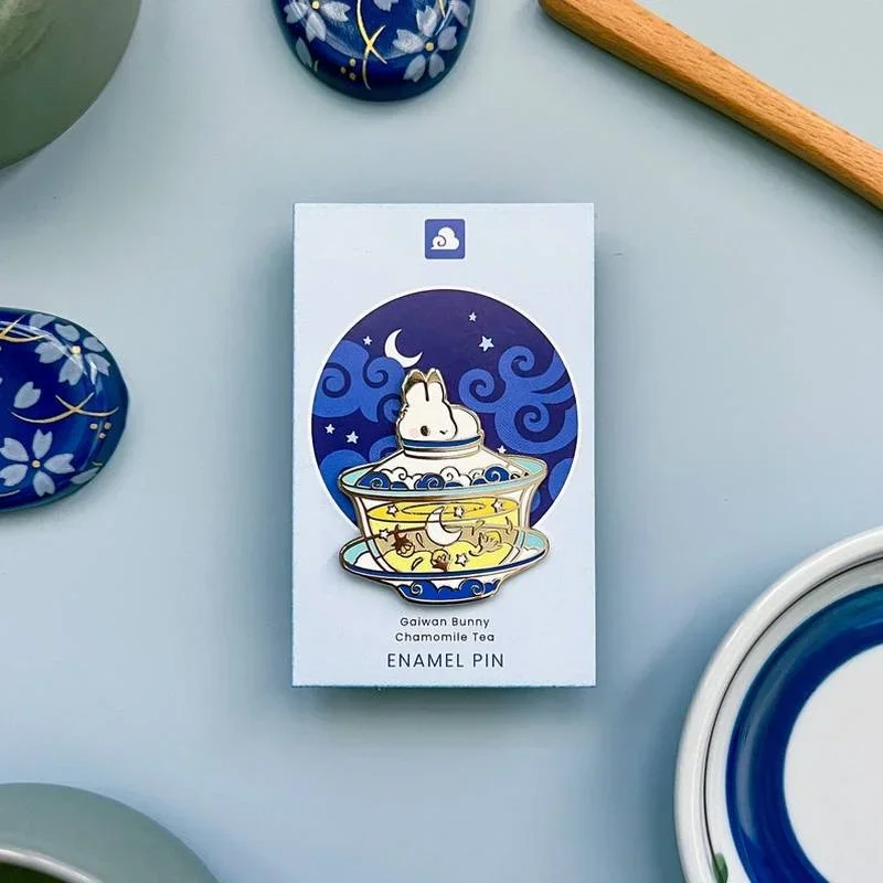 Cute Porcelain Gaiwan Bunny Hard Enamel Pin Animal Badge Brooch for Jewelry Accessory Gifts Women Girls
Cute Porcelain Gaiwan Bunny Hard Enamel Pin Animal Badge Brooch for Jewelry Accessory Gifts Women Girls
