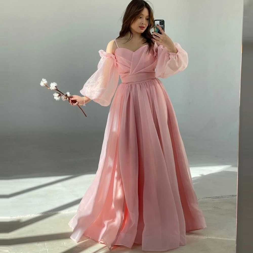 Carolina Spaghetti Straps Evening Dresses Saudi Arabia Women Organza Puffy Sleeves Wedding Guest Elegant Formal Party Gowns
Carolina Spaghetti Straps Evening Dresses Saudi Arabia Women Organza Puffy Sleeves Wedding Guest Elegant Formal Party Gowns