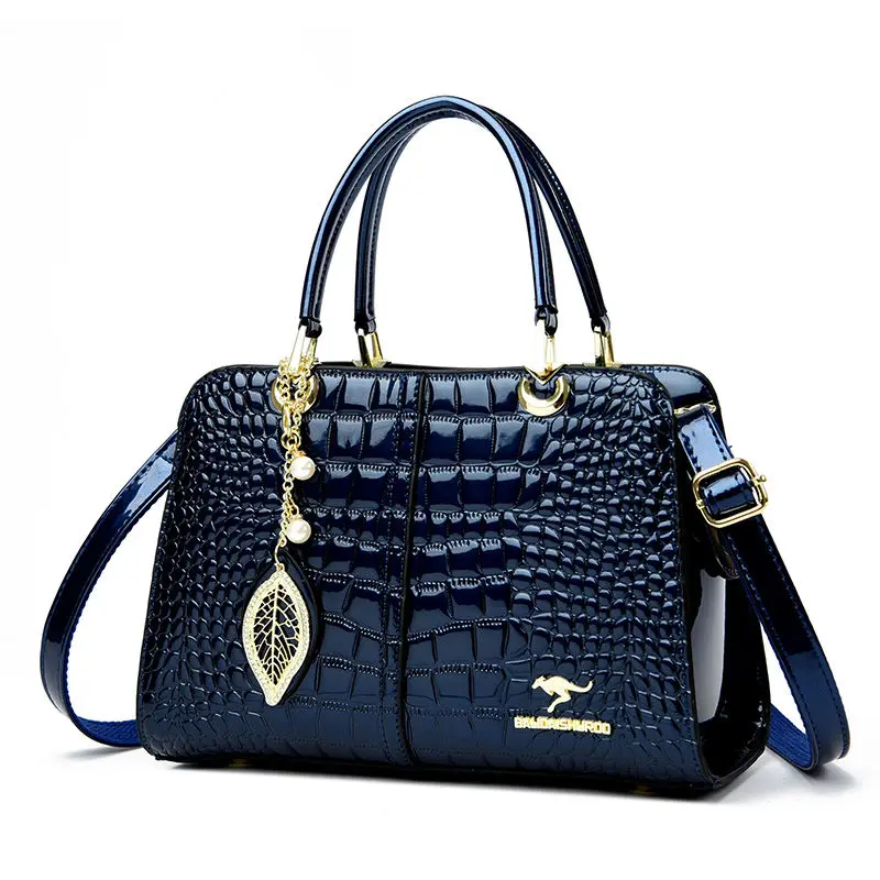 New Fashion Alligator Women Handbags European Design Patent Leather Ladies Shoulder Bags Female Girl Brand Luxury Crossbody Bag
New Fashion Alligator Women Handbags European Design Patent Leather Ladies Shoulder Bags Female Girl Brand Luxury Crossbody Bag