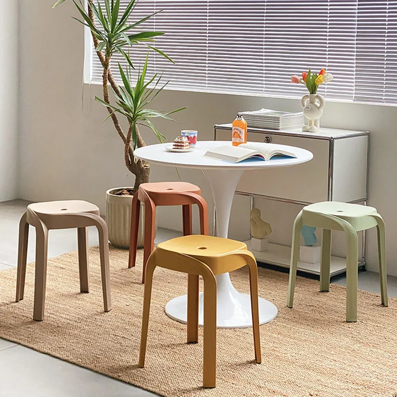 Italian Plastic Dining Chair Regale Minimalist Waiting Indoor Chairs Comfortable Apartment Chaises Salle Manger House Furniture
Italian Plastic Dining Chair Regale Minimalist Waiting Indoor Chairs Comfortable Apartment Chaises Salle Manger House Furniture