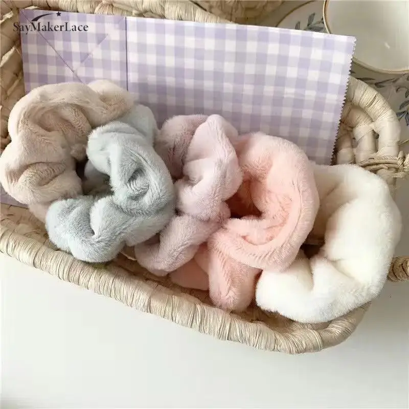 Beautiful Warm Soft Velvet Hair Scrunchies Elastic Hair Band Women Girls Ponytail Holder Hair Rubber Band Hair Ties Accessories
Beautiful Warm Soft Velvet Hair Scrunchies Elastic Hair Band Women Girls Ponytail Holder Hair Rubber Band Hair Ties Accessories