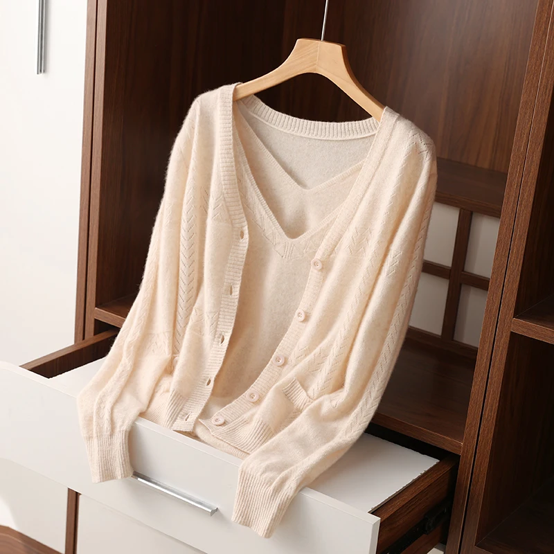 

Hot Selling Items Knitted Cardigan Jacket V-Neck Thin bottom Sweater 2024 Women's New Hollow Top