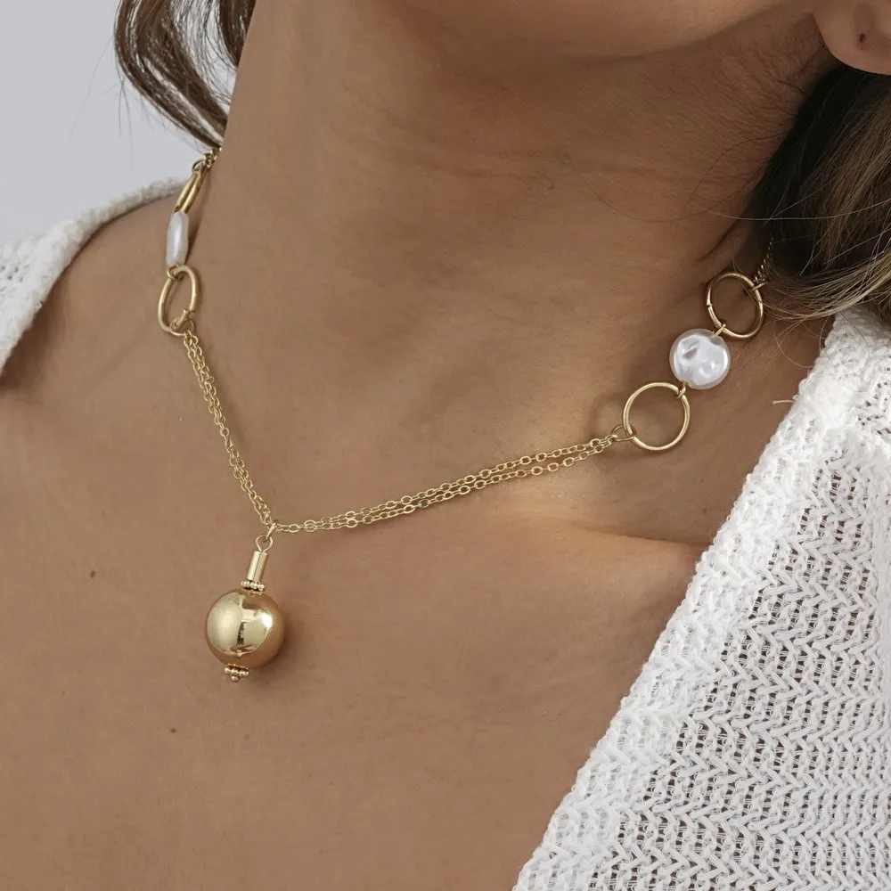 Creative Retro Irregular Imitation Pearl Pendant Necklace For Women Fashion Trend Ladies Party Necklace Jewelry Wholesale
Creative Retro Irregular Imitation Pearl Pendant Necklace For Women Fashion Trend Ladies Party Necklace Jewelry Wholesale