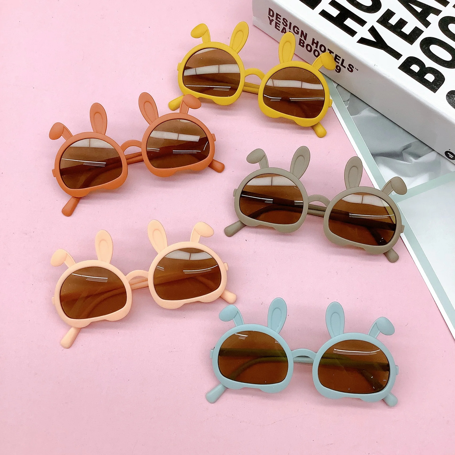 

Kids Sunglasses Cartoon Cute Rabbit Ears Girls Boy Dark Glasses Children Outdoor Full Frame Bunny Bear Sun Glasses Goggles UV400