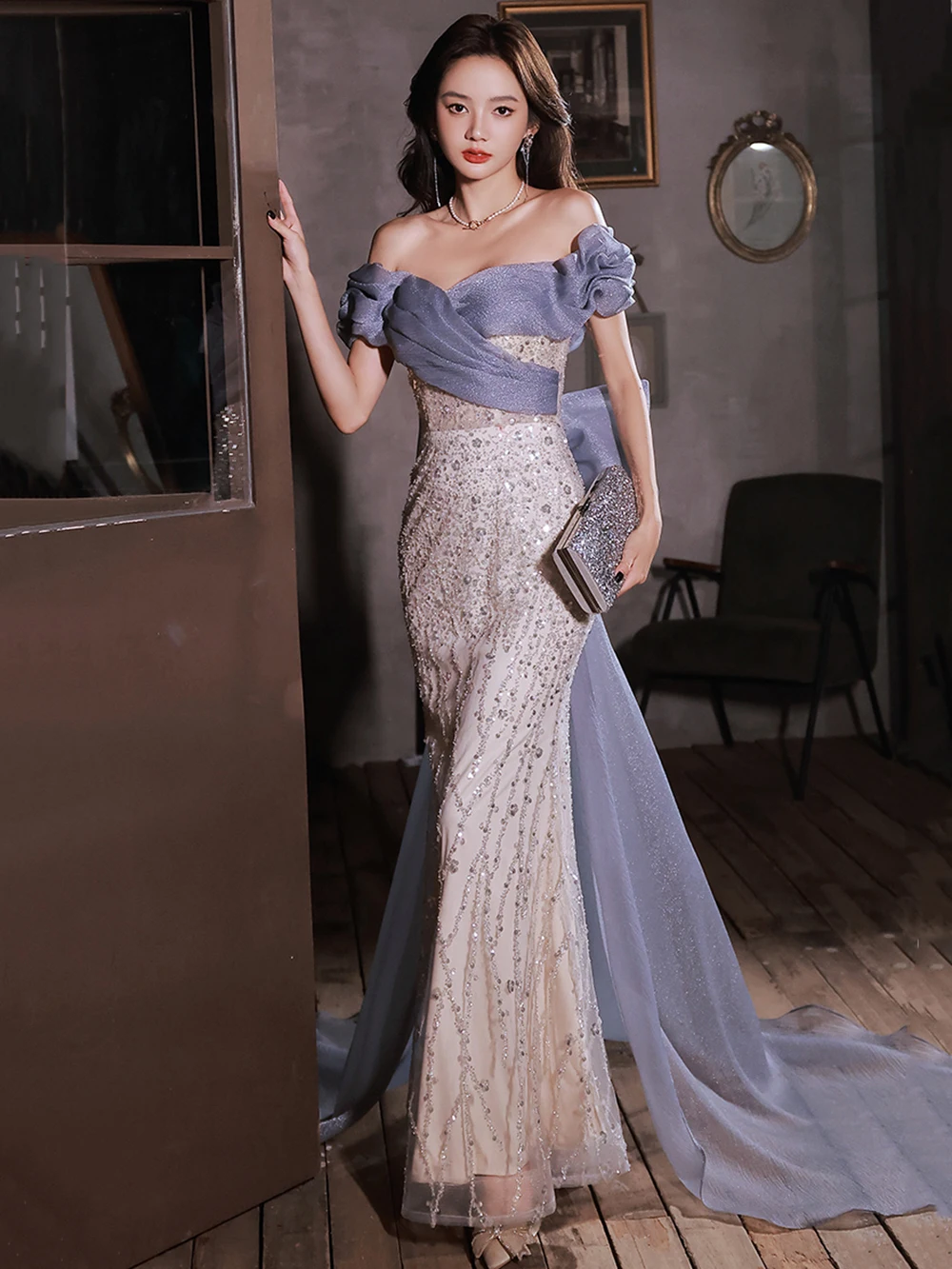 Luxury Sparkle Beading Mermaid Homecoming Dress Off The Shoulder Bow Train Lace Up Shimmer Organza Sequins Evening Prom Dress
Luxury Sparkle Beading Mermaid Homecoming Dress Off The Shoulder Bow Train Lace Up Shimmer Organza Sequins Evening Prom Dress