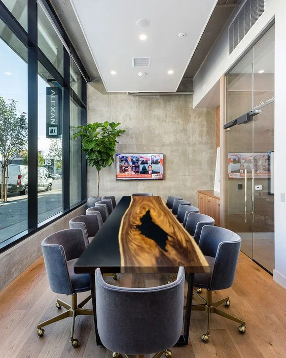 Hot Sale Ready To Ship Luxury Epoxy Meeting Table Modern Resin Wood Table
Hot Sale Ready To Ship Luxury Epoxy Meeting Table Modern Resin Wood Table