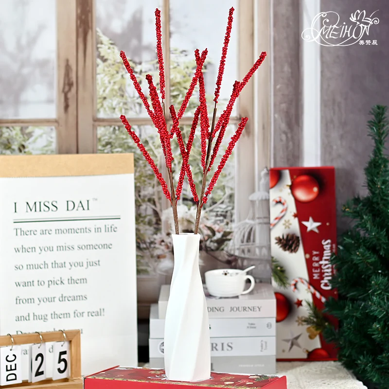 2 Pcs Artificial Red Fruit Dried Christmas Berry Tree Handmade Material Plant Flower Arrangement Branches Home Decoration
2 Pcs Artificial Red Fruit Dried Christmas Berry Tree Handmade Material Plant Flower Arrangement Branches Home Decoration