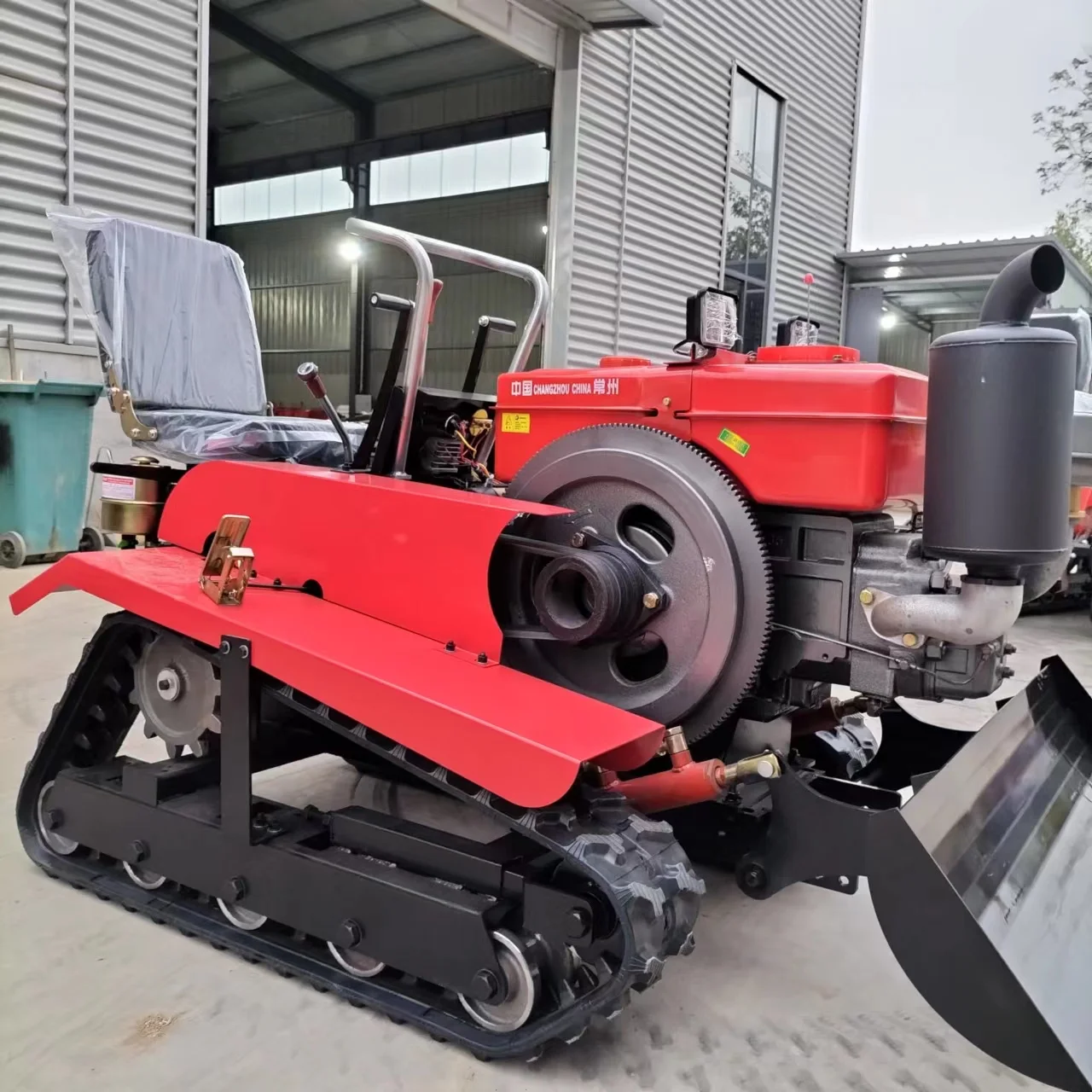 

Chinese Manufacturer's Direct Sales Of Efficient Farm Track Tillage Machines Are Popular In Orchards And Greenhouses