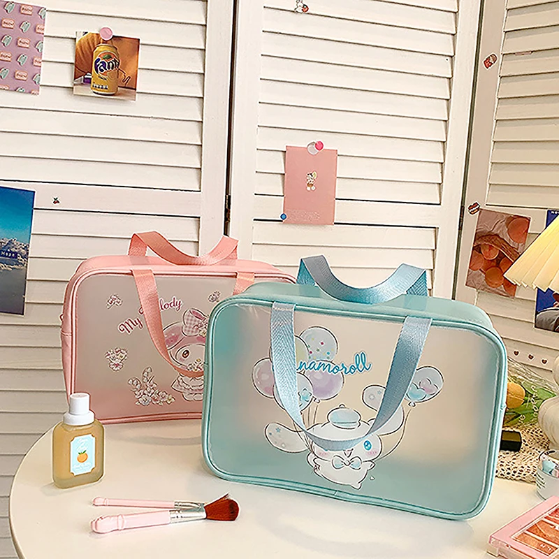Sanrio Cinnamoroll Makeup Bag Kuromi My Melody Handbag Cosmetic Bag Y2k Hello Kitty Capacity Waterproof Women's Storage Bag Gift
Sanrio Cinnamoroll Makeup Bag Kuromi My Melody Handbag Cosmetic Bag Y2k Hello Kitty Capacity Waterproof Women's Storage Bag Gift