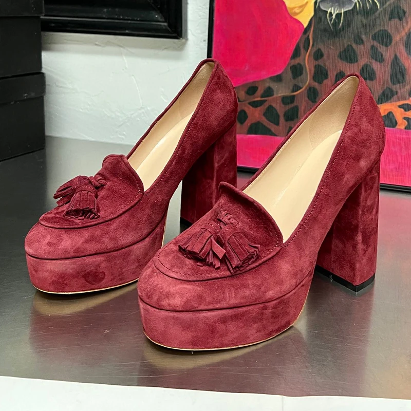 Summer Women Pumps 2023 New Shallow Design Kid Suede Material Banquet High Heels Tassel Decor Platform Ladies Single Shoes
Summer Women Pumps 2023 New Shallow Design Kid Suede Material Banquet High Heels Tassel Decor Platform Ladies Single Shoes