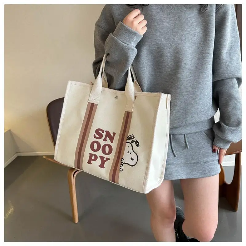 Snoopy Handbag Kawaii Anime Pattern Tote Bag Student Large Capacity Snack Book Storage Bag Women Shopping Bag Fun Girls Gifts
Snoopy Handbag Kawaii Anime Pattern Tote Bag Student Large Capacity Snack Book Storage Bag Women Shopping Bag Fun Girls Gifts