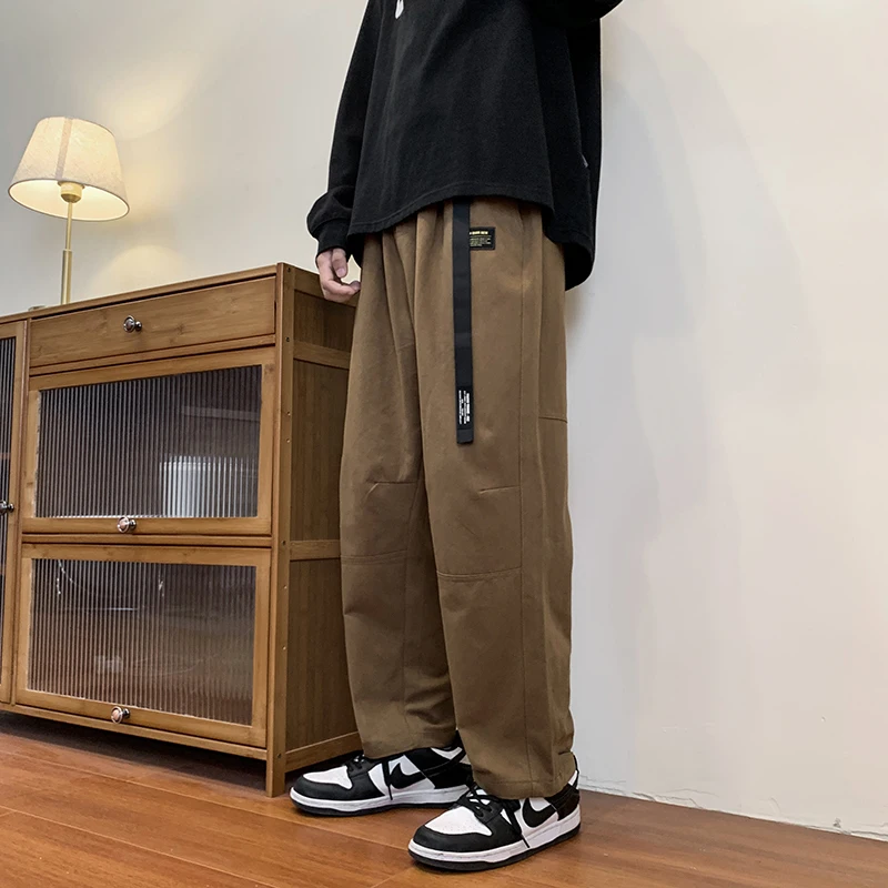 Cargo Pants Man Casual Pants Fashion Hip Hop Sweatpants Pocket Harajuku Male Trousers Jogger Belt Streetwear Big Size 5XL
Cargo Pants Man Casual Pants Fashion Hip Hop Sweatpants Pocket Harajuku Male Trousers Jogger Belt Streetwear Big Size 5XL