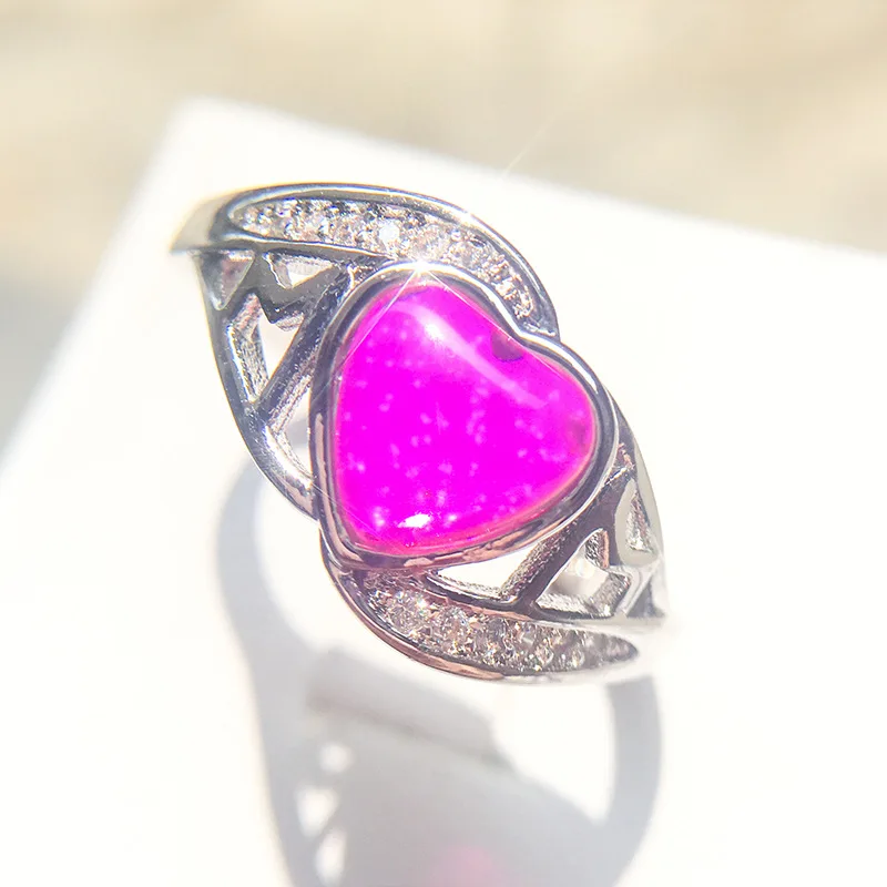 

2022 NEW Exquisite Ring for Mother Pink MOM Mother's Day Gift Birthday Classic Letter Love Heart Women's Jewelry