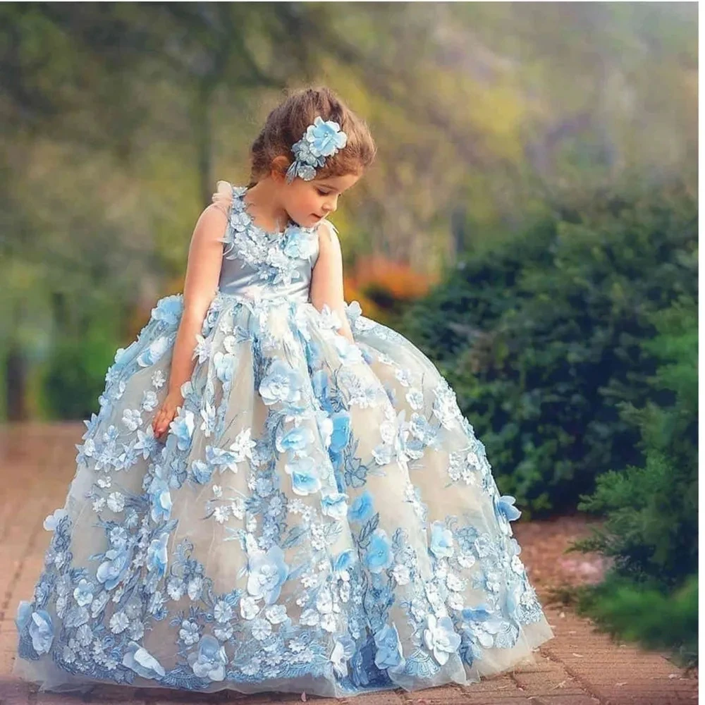 

Pretty Ball Gown Princess Flower Girl Dresses For Wedding 3D Floral Appliqued Toddler Pageant Gowns Floor Length Plffy Tulle