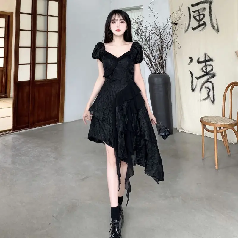 2023 New Spring/Summer Dressed Girl French Irregular Ruffle Edge Appear Thin Square Neck Short Puff Sleeve Free Shipping
2023 New Spring/Summer Dressed Girl French Irregular Ruffle Edge Appear Thin Square Neck Short Puff Sleeve Free Shipping
