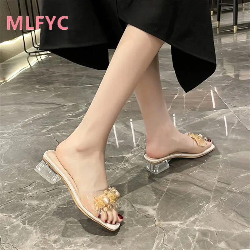 Summer new banquet high-heeled slippers women's sandals 2023 fashionable and comfortable ladies slippers
Summer new banquet high-heeled slippers women's sandals 2023 fashionable and comfortable ladies slippers
