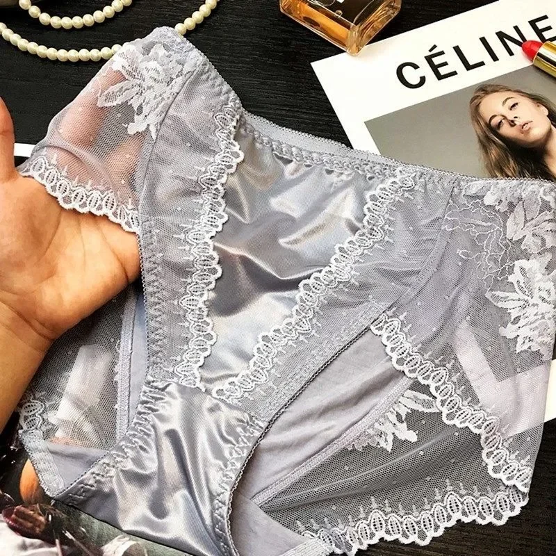 

Light Luxury Sexy Lace Cotton Crotch Brief New Mid Rise Triangle Panties High End Satin Modal Underwear Women Oversized Buttocks